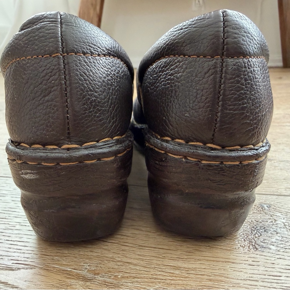 Bolo Brown Leather Slip-On clogs 9.5 - Picture 5 of 9